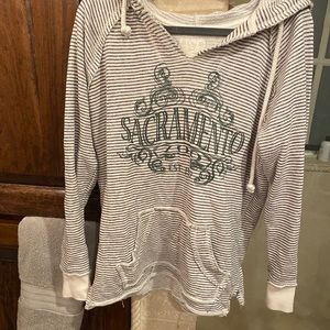 Sacramento Zoo lightweight sweatshirt